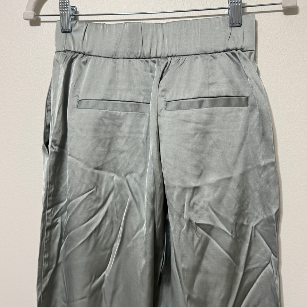 NEW Abercrombie & Fitch Satin Tailored Wide Leg Pant Size 25 / 0 Green NWT - Picture 7 of 7
